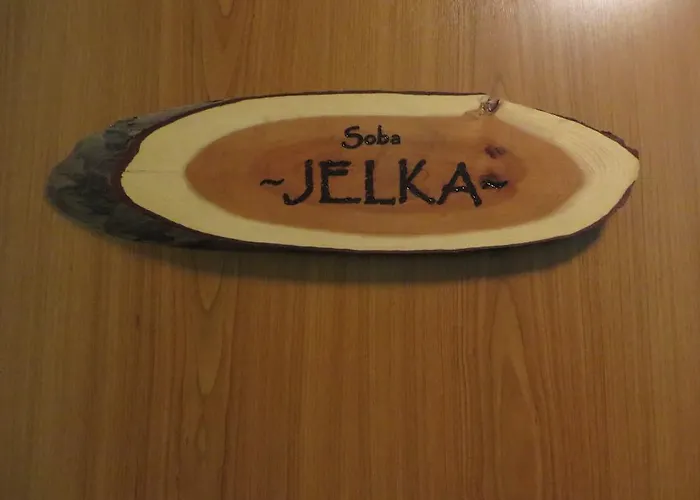 Apat Летний дом